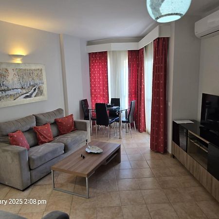 Benal Beach Apartments مالقة المظهر الخارجي الصورة
