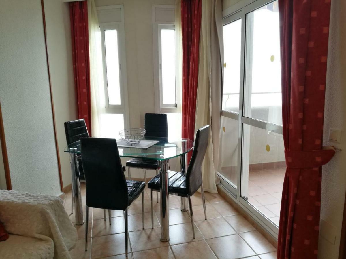 Benal Beach Apartments مالقة المظهر الخارجي الصورة
