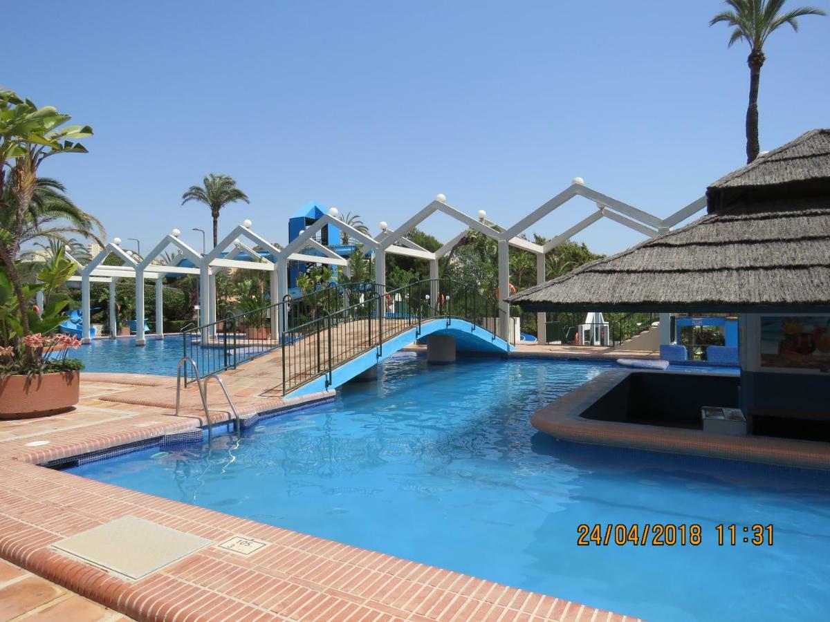 Benal Beach Apartments مالقة المظهر الخارجي الصورة
