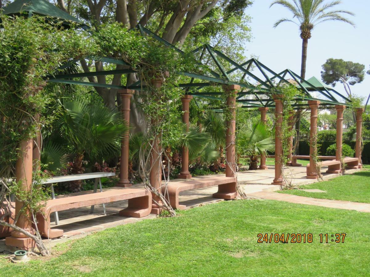 Benal Beach Apartments مالقة المظهر الخارجي الصورة